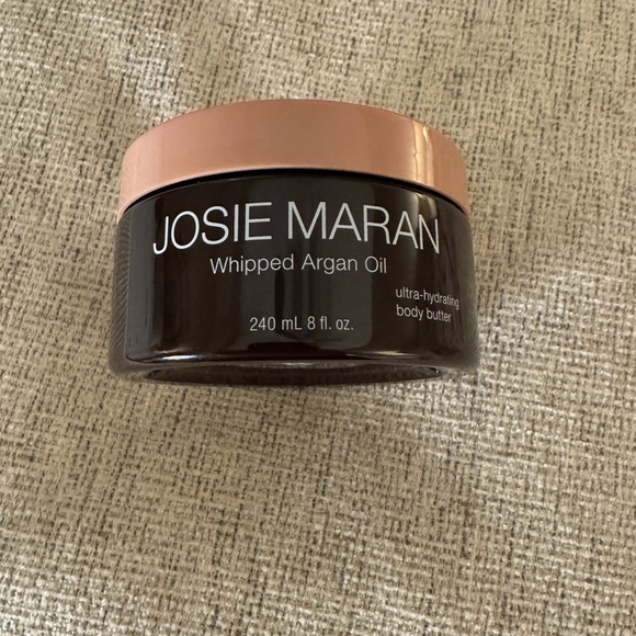 JOSIE MARAN Other - JOSIE MARAN Argan Oil Body Butter (8 oz)